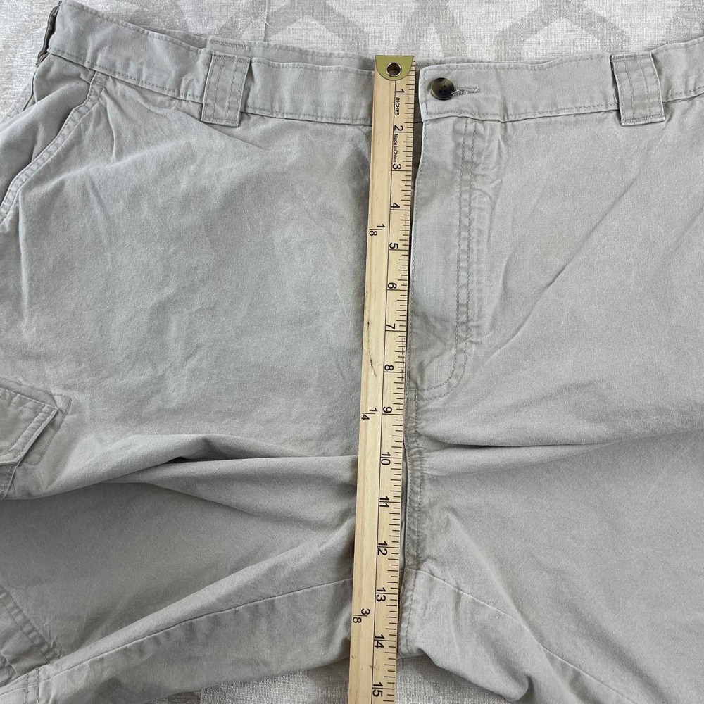 LL Bean Mens Khaki Tan Cotton Twill Cargo Shorts Size 42 Relaxed Fit Hiking - Picture 5 of 8